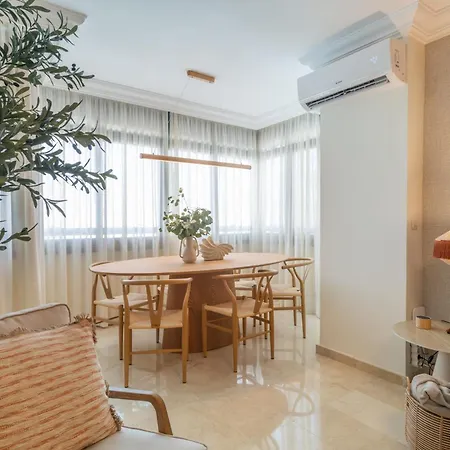 Fuengirola Beach Apartment Parking *